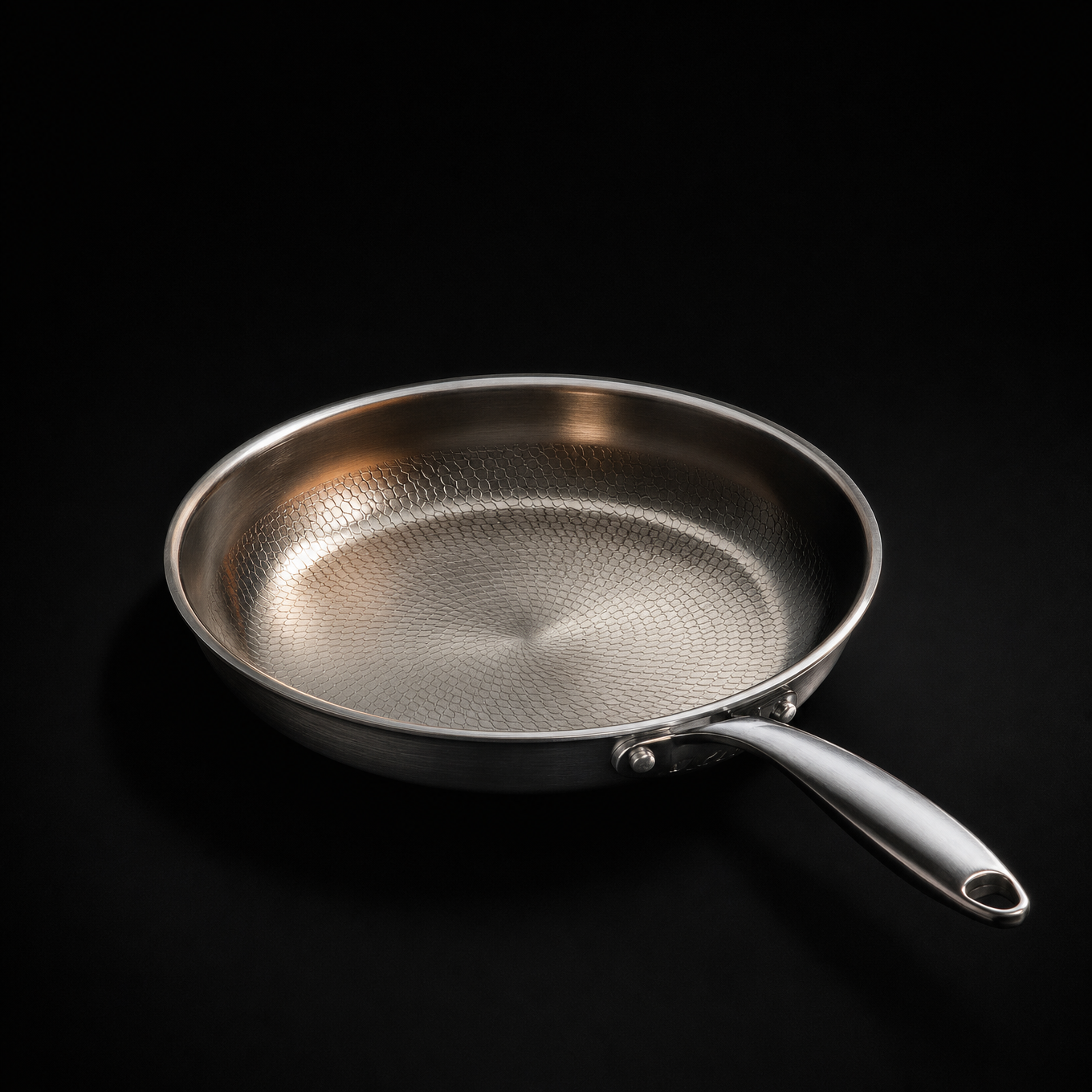 Hand-Hammered Titanium Pan - 3-piece set 9, 10, 11 Inch