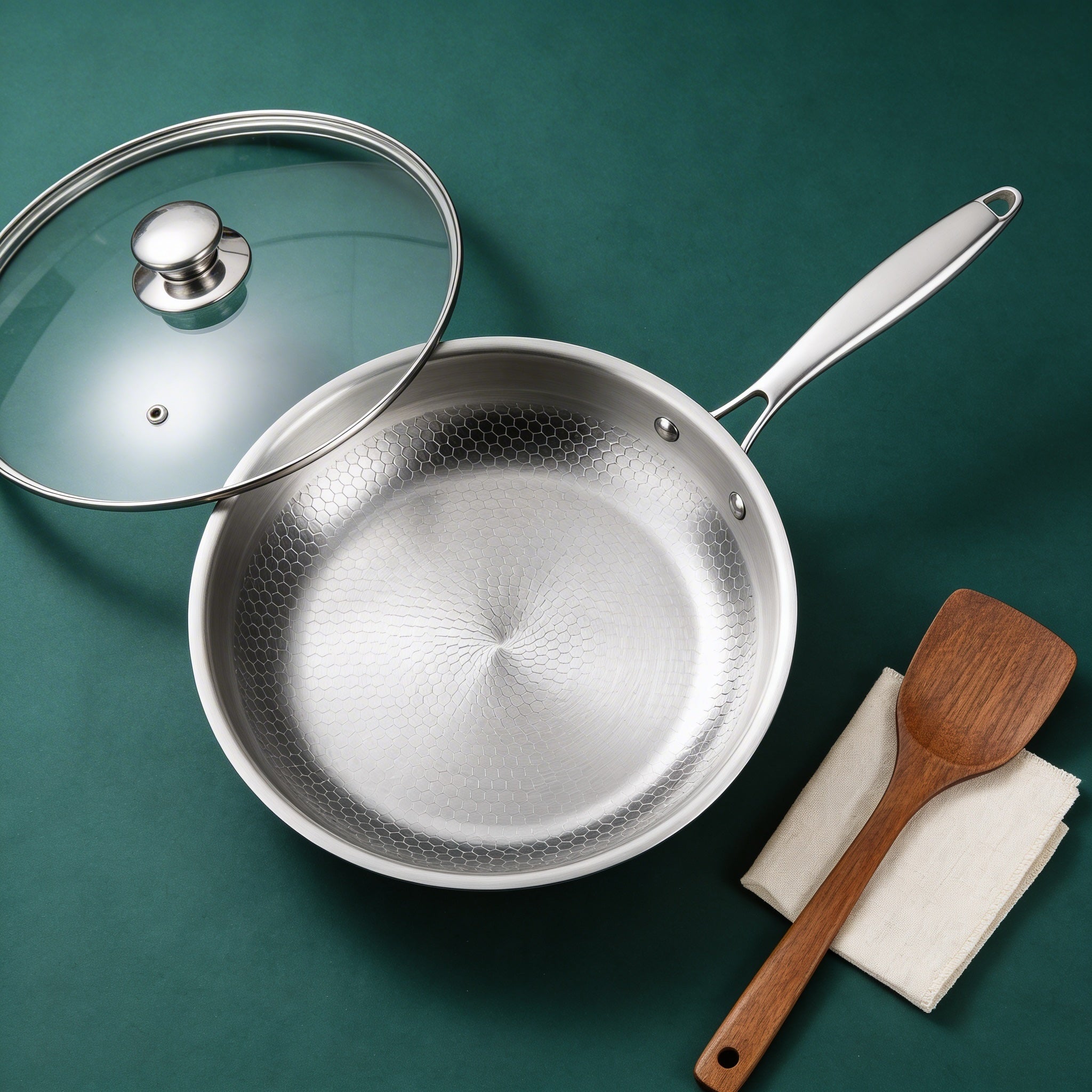 Longwell & Co titanium pan set – PFAS-free cookware collection