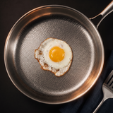 Titanium pan in use