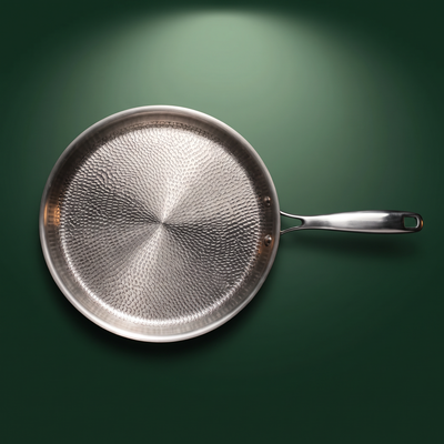 Hand-Hammered Titanium Crêpe Pan 11"