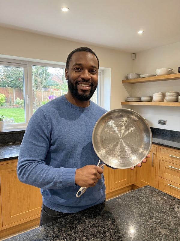 Longwell titanium pan in use
